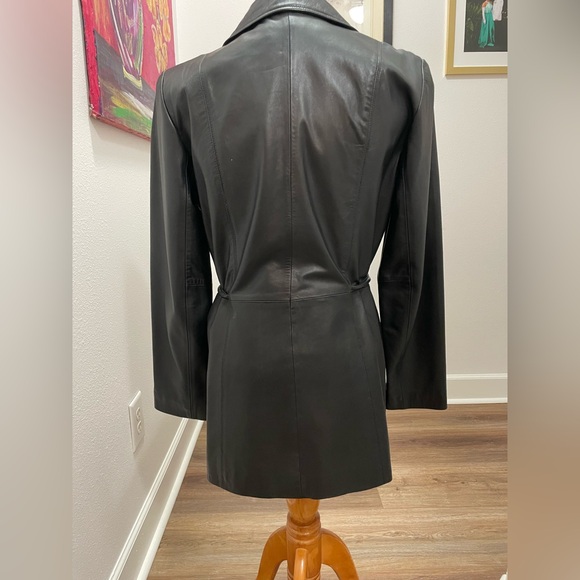 Vintage Black Leather Jacket - Picture 5 of 11